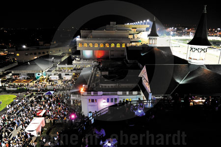 Churchill Downs Night Racing