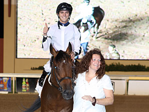 Alsvid wins the 2011 Kip Deville Stakes.
