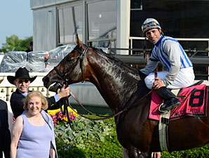 Alternation wins the 2012 Pimlico Special.
