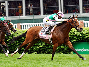 Aviate wins the Churchill Downs Distaff.
