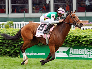 Aviate wins the Churchill Downs Distaff.