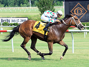 Bopolene wins the 2010 Oakley Stakes.