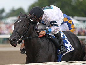 Brave Dave wins the Sapling Stakes.