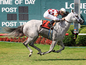 Circustown Rose wins the 2012 Lane;s End Stallion Scholarship Stakes.