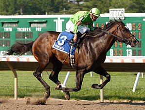 Dabnabit wins the 2011 John J. Reilly Handicap.
