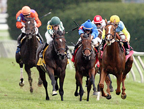 Dayatthespa wins the 2012 Queen Elizabeth II Challenge Cup.