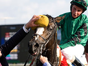 Debussy after winning the 2010 Arlington Million.