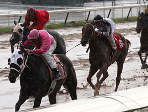 8-1-09 Deltalicous wins the LA Cup Juvenile Fillies at Louisiana Downs with Don Simington aboard.