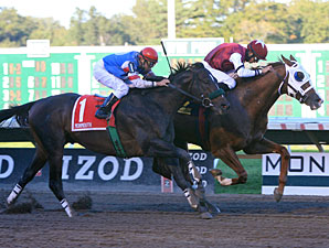 Etched wins the 2010 Monmouth Cup.