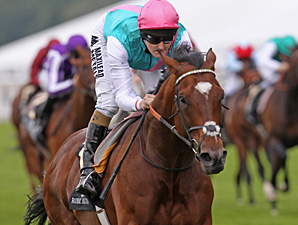 Frankel wins the Queen Anne Stakes.