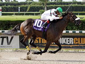 Gantry wins the 2012 Smile Sprint Handicap.