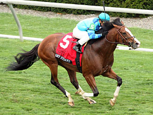 Get Stormy wins the 2011 Maker's Mark Mile.