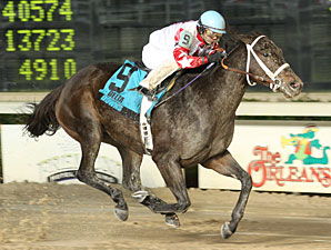 Harlan Street wins the 2009 Delta Mile.