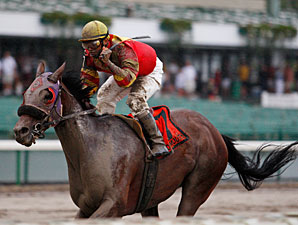 Hop Skip And Away wins the 2010 Colts Neck Handicap.