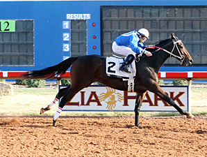 I Stand Alone wins the Rio Rancho Overnight Stakes.