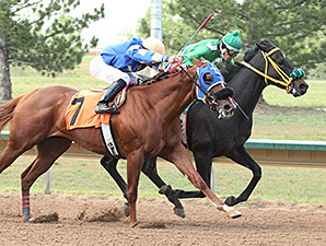 Ima Happy Strike wins the Inaugural.