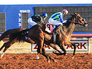 Imco Spirit wins the 2010 Zia Park Distance Championship.