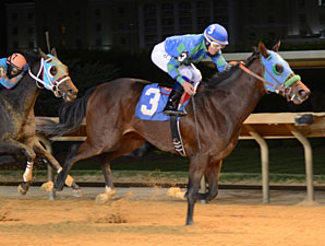 In the Fairway wins the 2012 Tri-State Futurity.