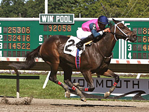 Javerre wins the 2012 New Jersey Breeder's Handicap.