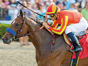 Lookin At Lucky wins the 2009 Del Mar Futurity.