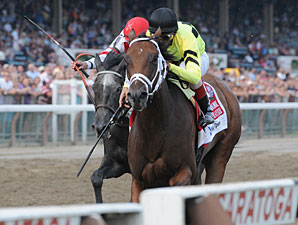 Malibu Prayer wins the 2010 Ruffian.