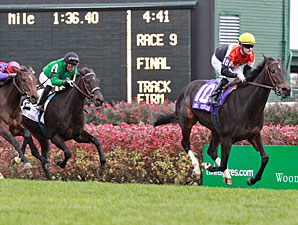 Marketing Mix wins the 2011 Mrs. Revere.