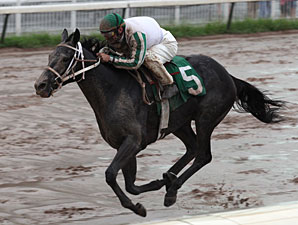 Milwaukee Miracle with Curt Bourque aboard wins the LA Cup Derby at Louisiana Downs. 