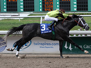 Mission Impazible wins the New Orleans Handicap.