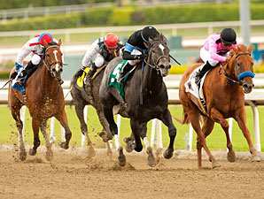Mizdirection wins the 2012 Las Cienegas.