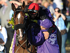Musical Romance wins the 2011 Breeders' Cup Filly & Mare Sprint.