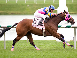Natural Seven wins the 2009 Maryland Million Turf Sprint.