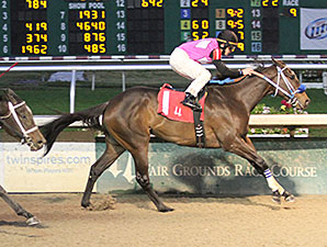 Nurse Emmielle wins the 2013 Louisiana Futurity, Filly Division.