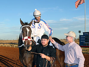 Ol Winedrinker Who wins the 2012 Zia Park Derby.