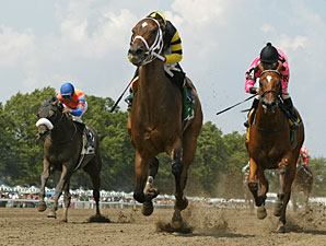 Out Of Respect wins the 2010 Select Stakes.