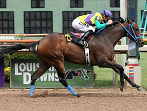 Pass It Down with Ramsey Zimmerman aboard wins the Louisiana Stallion Stakes (Filly Division) at Louisiana Downs.