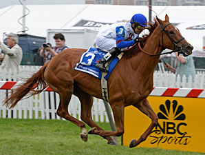 Pianist wins the 2013 Gallorette Handicap.