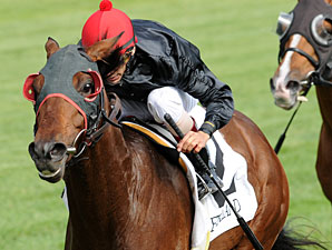 Point of Entry wins the 2012 Elkhorn.