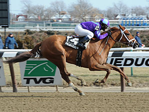 Princess of Sylmar wins the 2013 Busher.