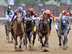 Princess of Sylmar wins the 2013 Kentucky Oaks.