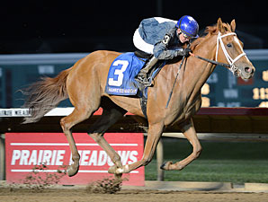 Queen Lilly Kay wins the 2013 Hawkeyes Handicap.