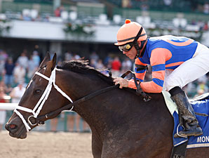 Roaring Lion wins the 2011 Mr. Prospector.