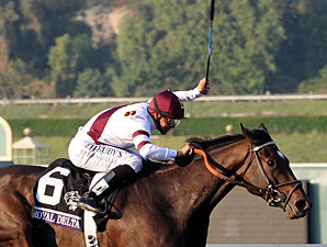 Royal Delta wins the 2012 Breeders' Cup Ladies' Classic.