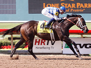 Shocktime wins the 2011 TTA Sales Futurity Fillies Division.
