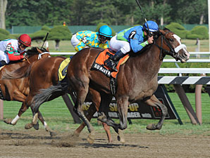 So Many Ways wins the 2012 Schuylerville.
