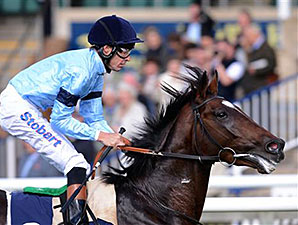 Telescope ridden by Richard Hughes in the British Stallion Studs Supporting British Racing E.B.F. Maiden Stakes.