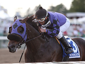 The Hunk wins the 2012 John J. Reilly Handicap.