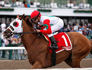 This Ones For Phil wins the 2011 Decathlon Stakes.