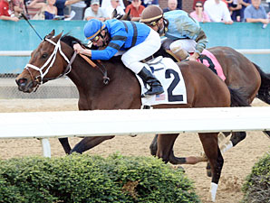 Tidal Pool wins the 2011 Redbud Stakes.