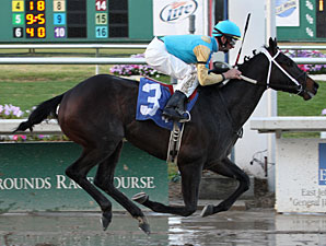 Z Dager Maiden Win 12/15/2011